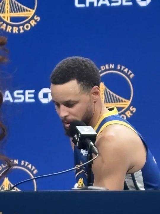 半岛体育入口-库里：喜欢我们所处的位置 连续主场赛程有助于我们建立化学反应